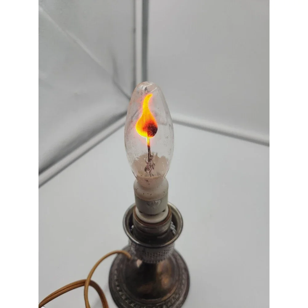 Vintage Flicker Flame Flamescent Designer Light Bulb Candelabra Base Lightbulb